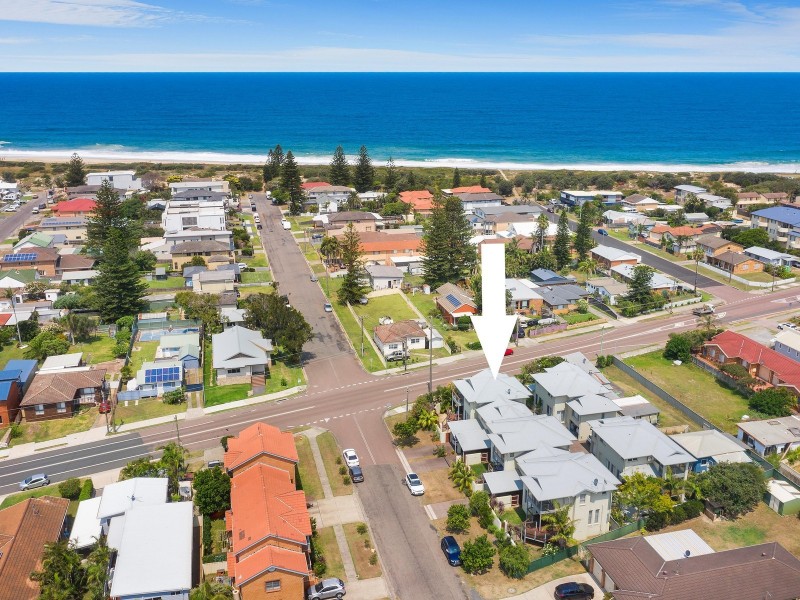 2/82 Hutton Road, The Entrance North NSW 2261