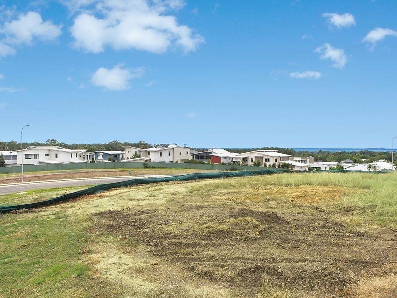 10 Grandview Close, Sapphire Beach NSW 2450