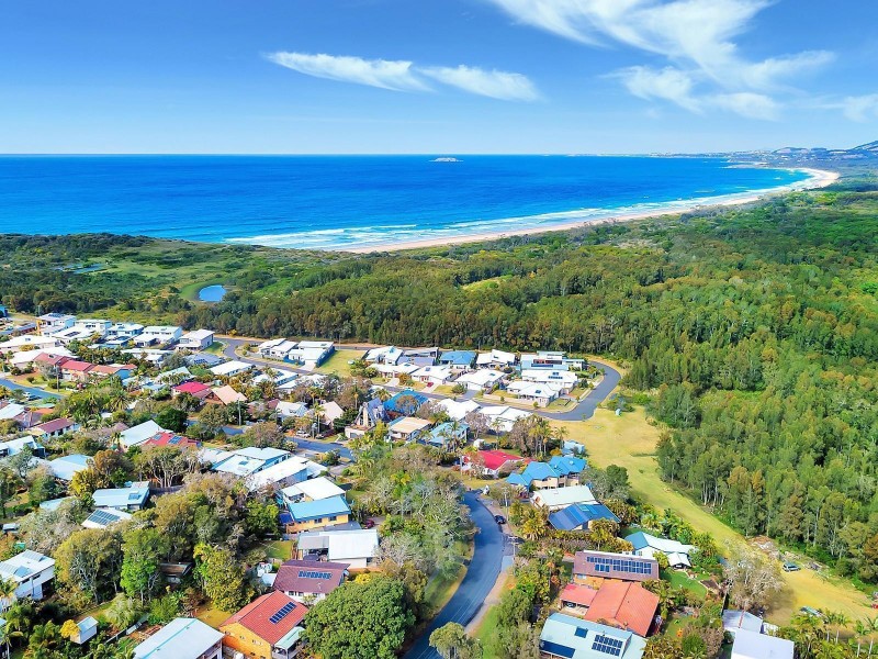 40 Bluff Road, Emerald Beach NSW 2456