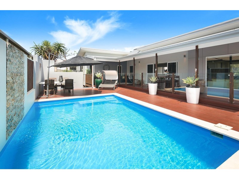 5 Whitewater Place, Sapphire Beach NSW 2450