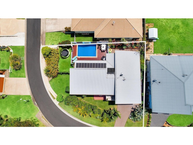 5 Whitewater Place, Sapphire Beach NSW 2450