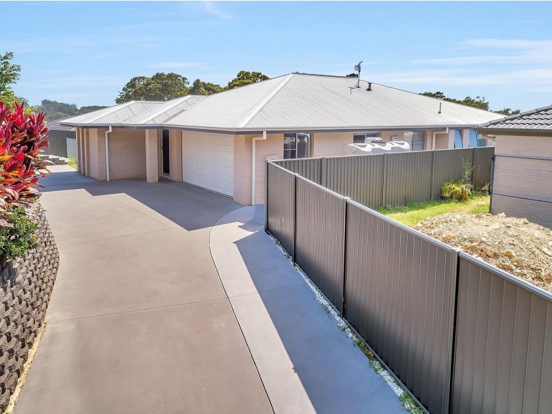 3 Pearl Place, Sandy Beach NSW 2456