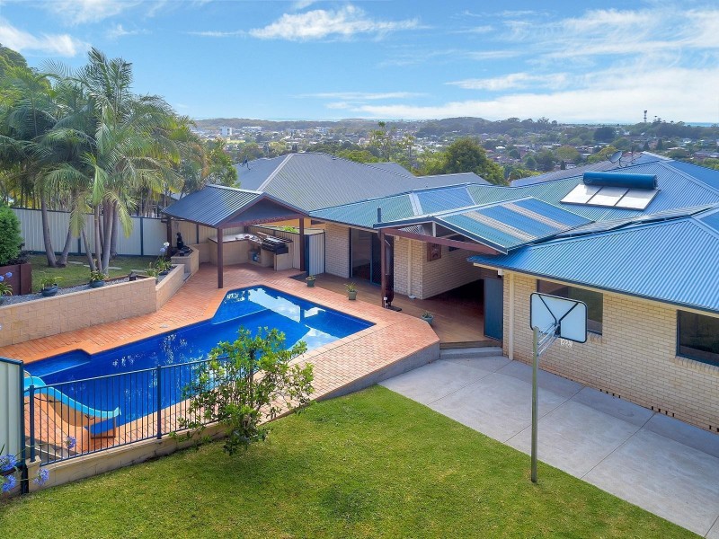 12 Remembrance Close, Coffs Harbour NSW 2450