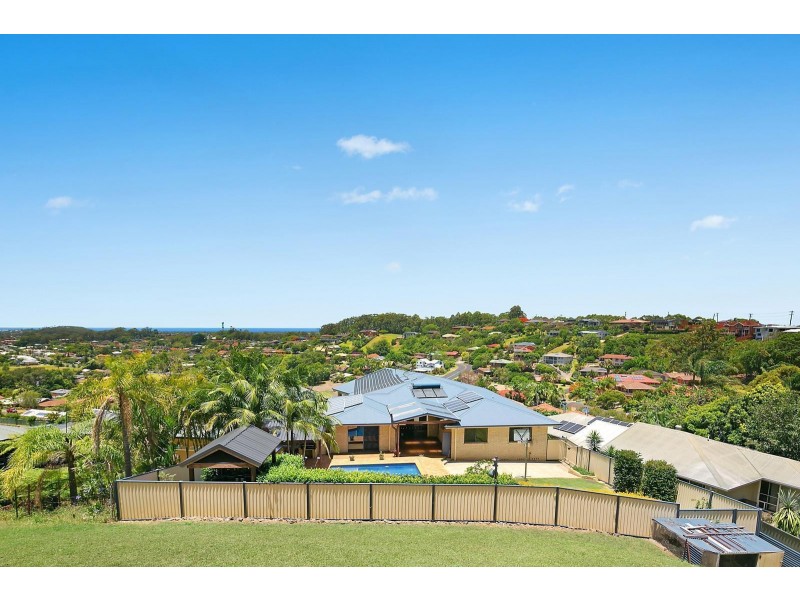 12 Remembrance Close, Coffs Harbour NSW 2450