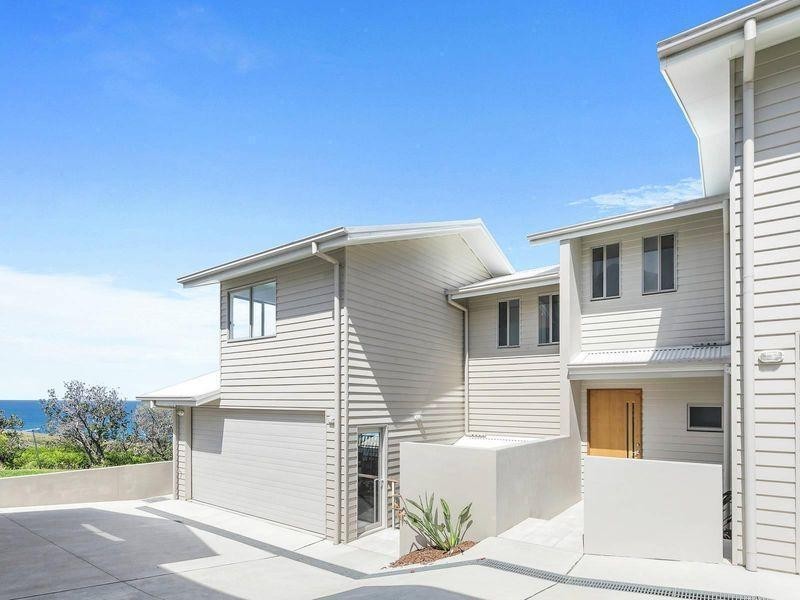 40A & 40B Ocean Street, Woolgoolga NSW 2456