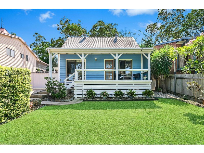 33 Diamond Head Drive, Sandy Beach NSW 2456