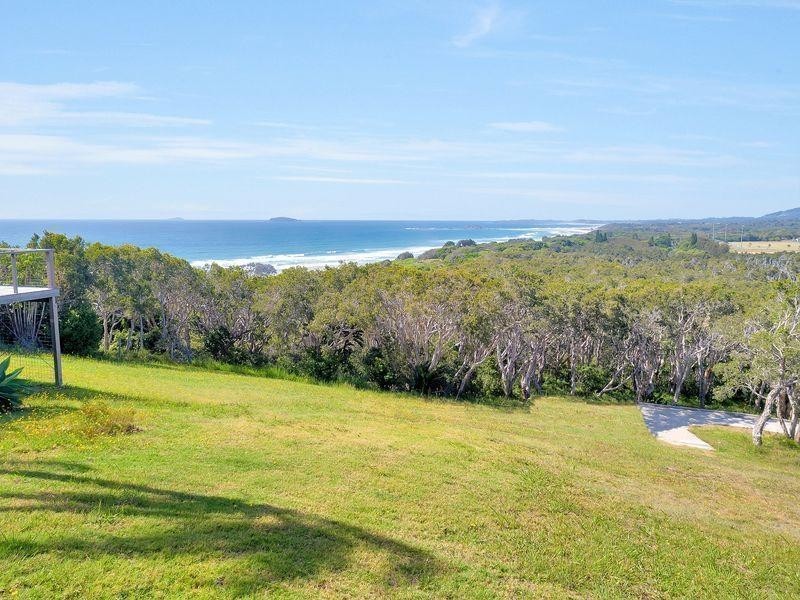 55 Cassia Lane, Woolgoolga NSW 2456