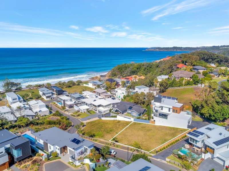 8 Beachview Drive, Sapphire Beach NSW 2450