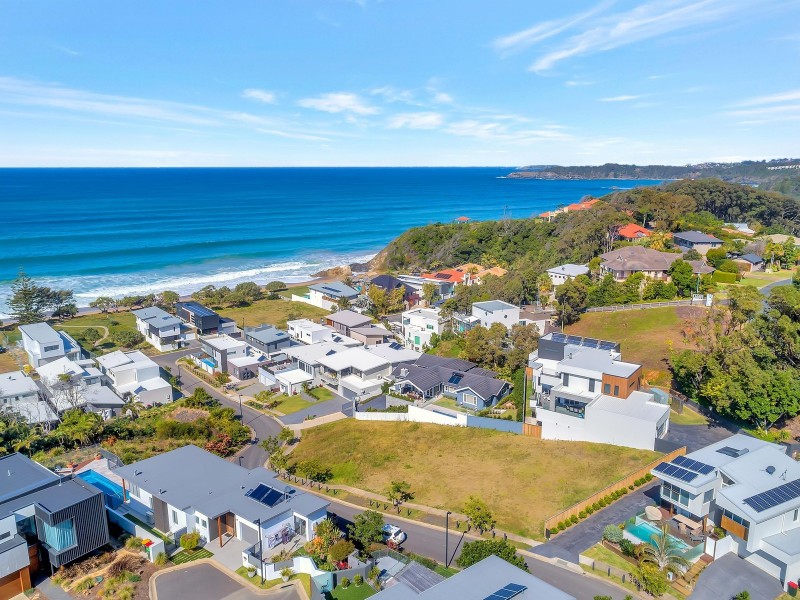 8 Beachview Drive, Sapphire Beach NSW 2450