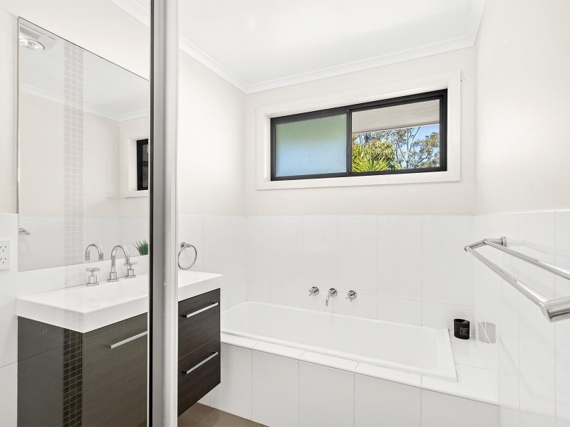 4 Ellis Crescent, North Boambee Valley NSW 2450