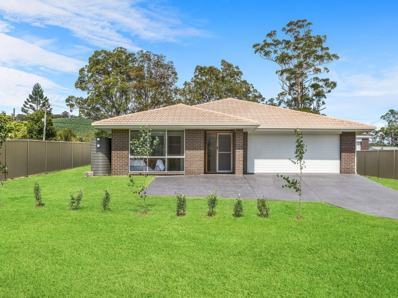 6 Hart Close, Coffs Harbour NSW 2450