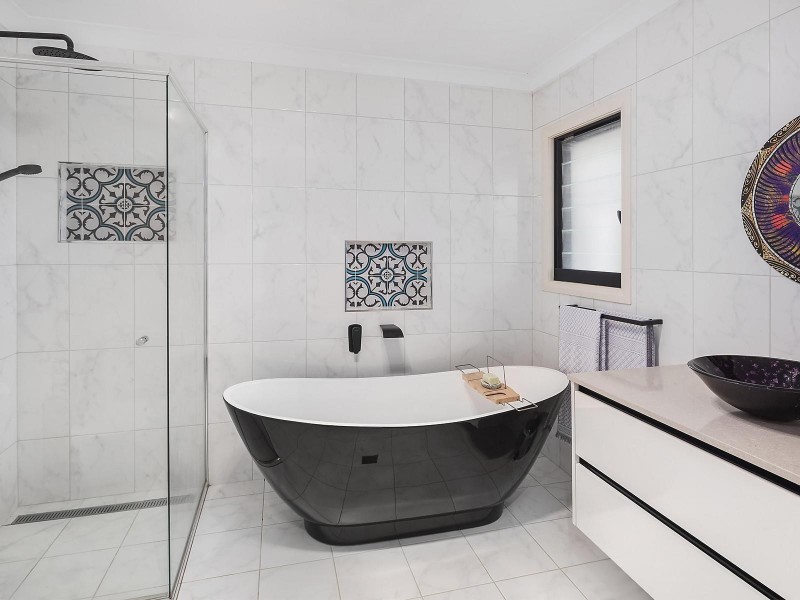 15 Royal Poinciana Way, Coffs Harbour NSW 2450