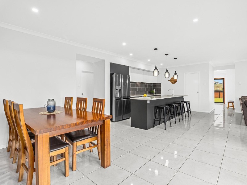 36 Flat Top Drive, Woolgoolga NSW 2456