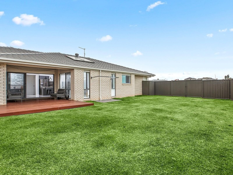 36 Flat Top Drive, Woolgoolga NSW 2456