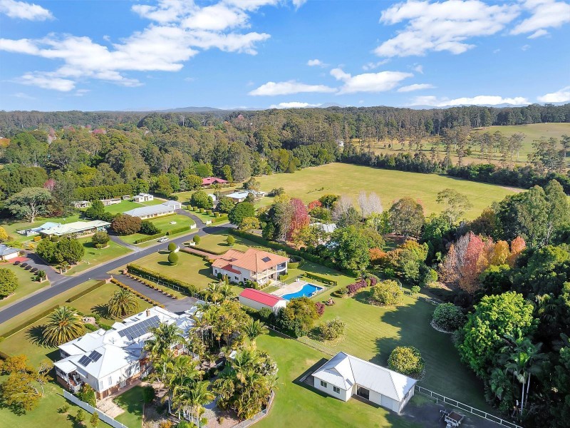 90 Bakker Drive, Bonville NSW 2441