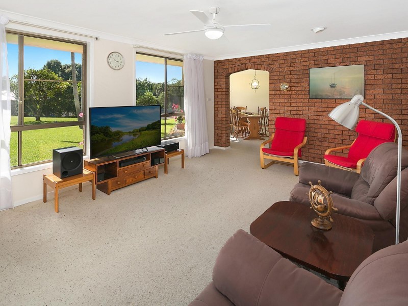 129 Braford Drive, Bonville NSW 2441