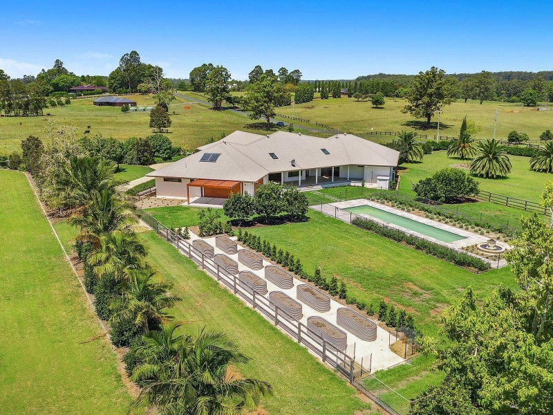 310 Crossmaglen Road, Bonville NSW 2441