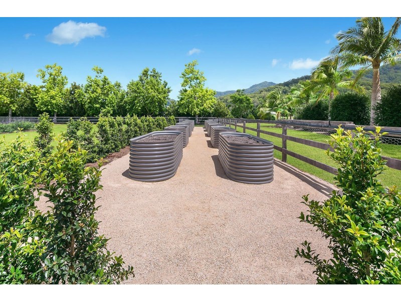 310 Crossmaglen Road, Bonville NSW 2441