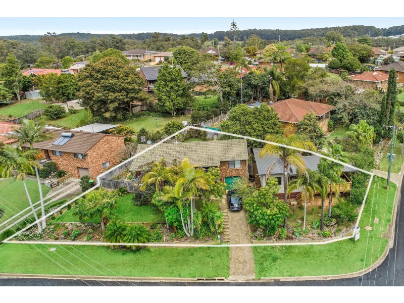 1 Newport Crescent, Boambee East NSW 2452