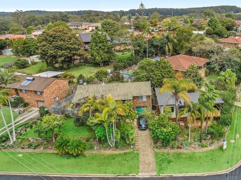 1 Newport Crescent, Boambee East NSW 2452