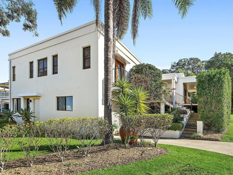 50 Manning Avenue, Coffs Harbour NSW 2450