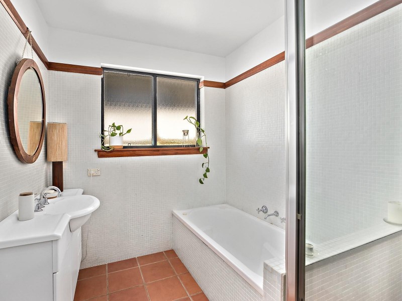 50 Manning Avenue, Coffs Harbour NSW 2450