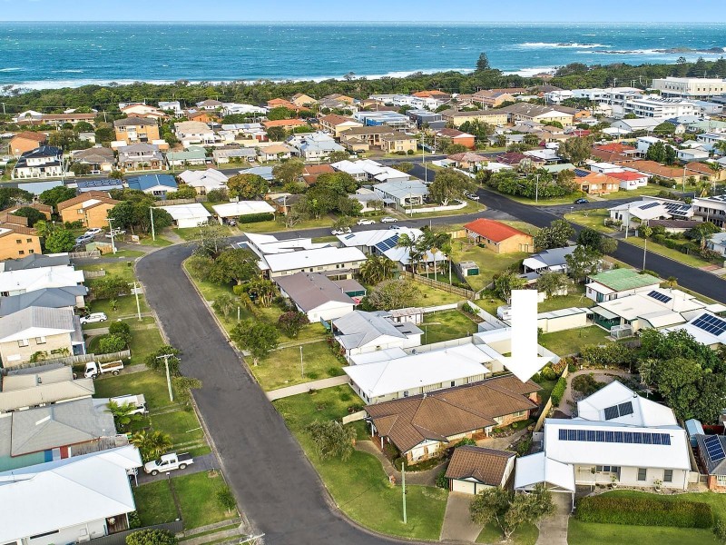 2/12 Circular Avenue, Sawtell NSW 2452