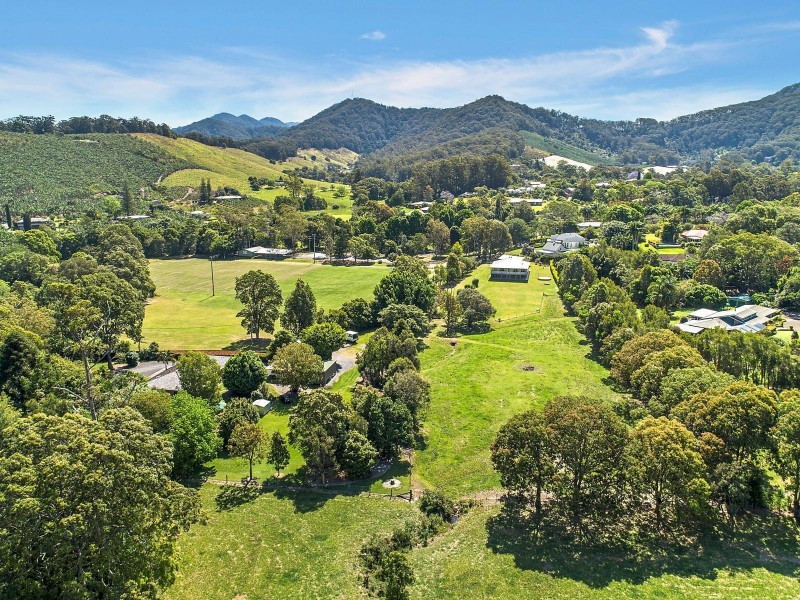 10 Ayrshire Park Drive, Boambee NSW 2450