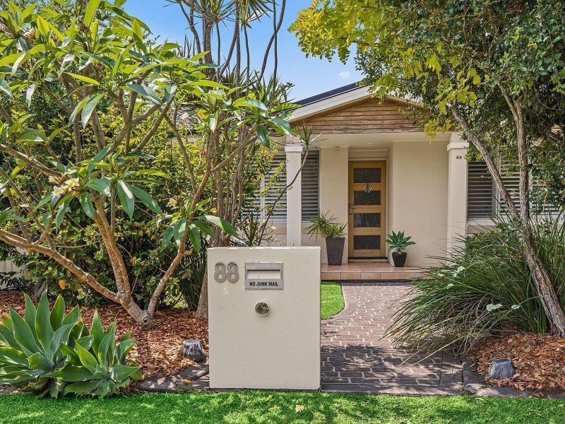 88 Circular Avenue, Sawtell NSW 2452