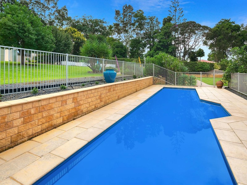 212 Braford Drive, Bonville NSW 2441