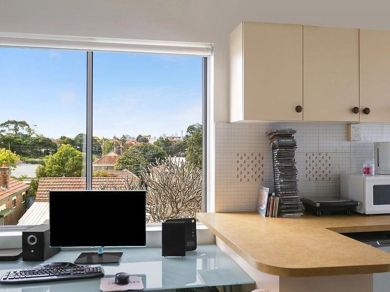 13 Schwebel Street, Marrickville NSW 2204