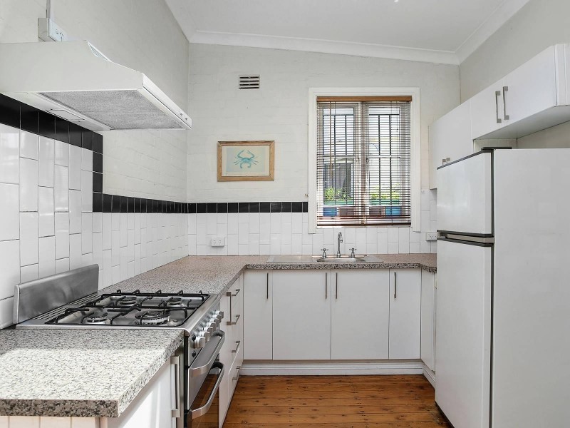 11 Foreman Street, Tempe NSW 2044