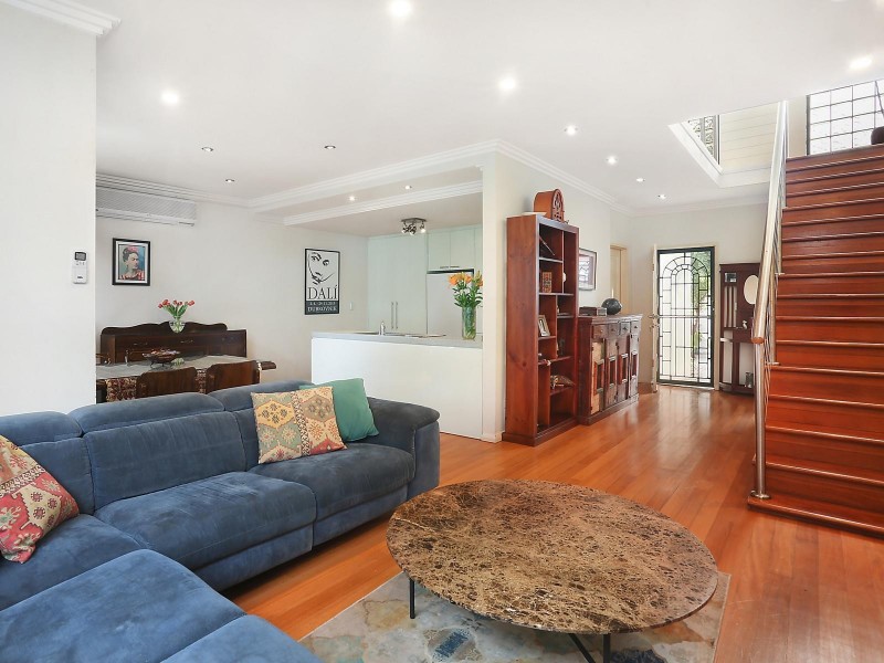 14 Farrow Lane, Tempe NSW 2044