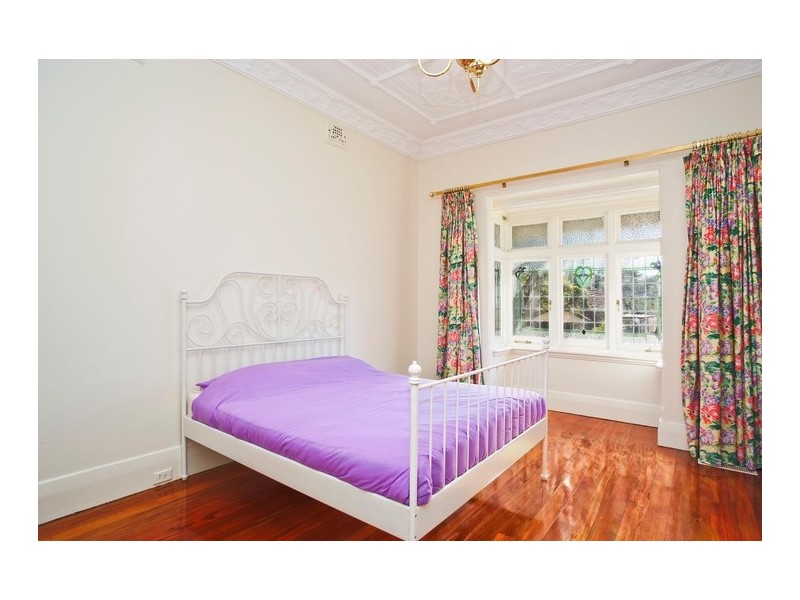 18 Clive Road, Eastwood NSW 2122