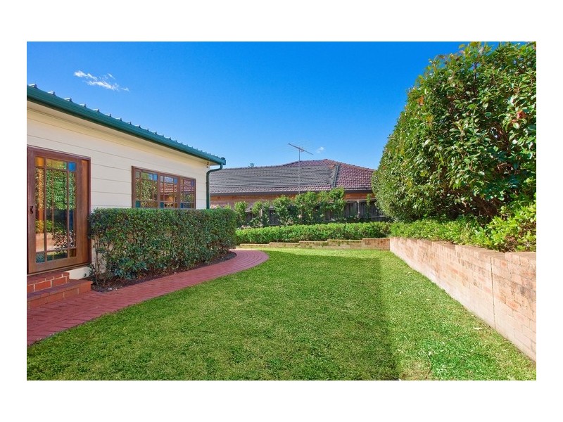 18 Clive Road, Eastwood NSW 2122