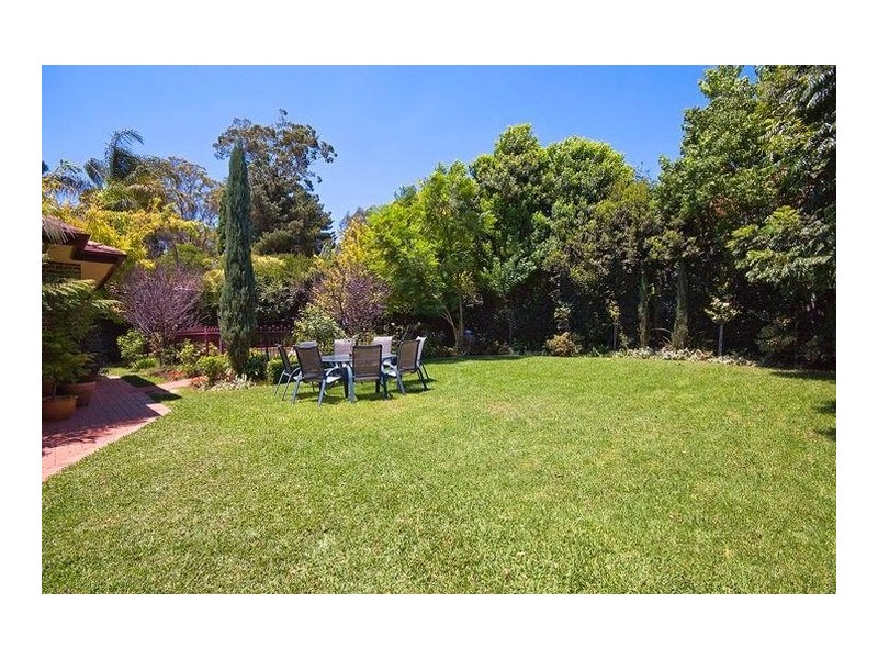 11 Avonleigh Way, West Pennant Hills NSW 2125