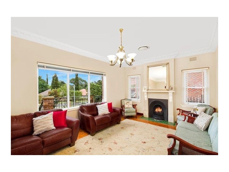 17 Oakes Avenue, Eastwood NSW 2122