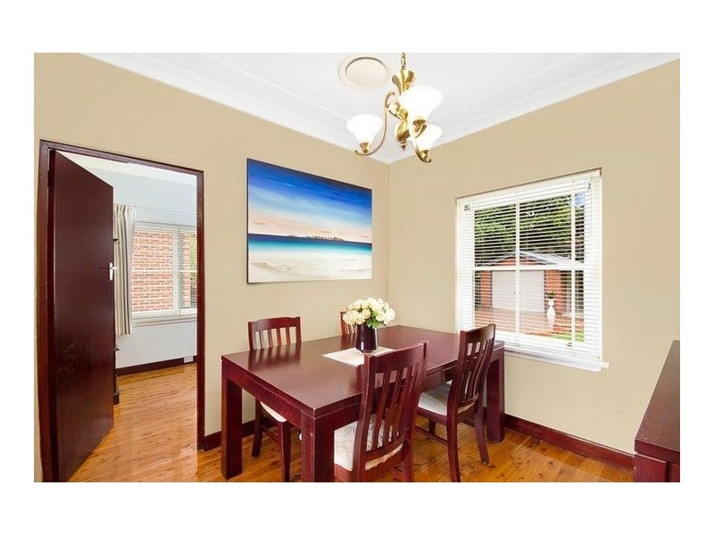 17 Oakes Avenue, Eastwood NSW 2122