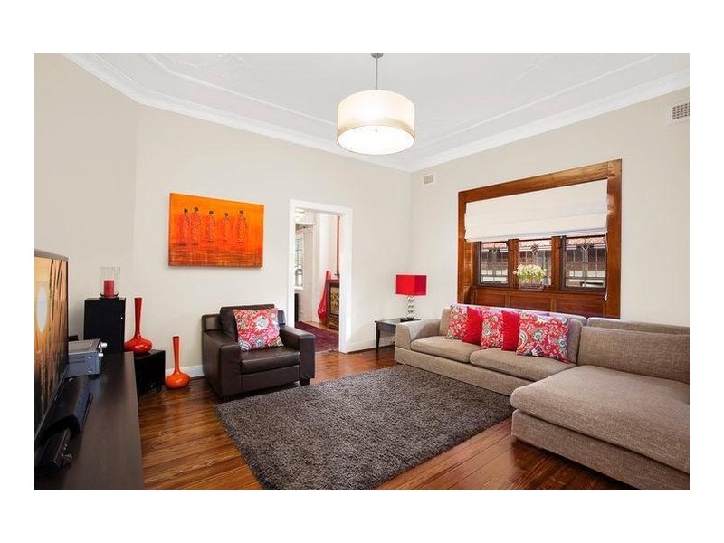 8 Central Avenue, Eastwood NSW 2122