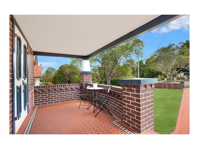 8 Central Avenue, Eastwood NSW 2122