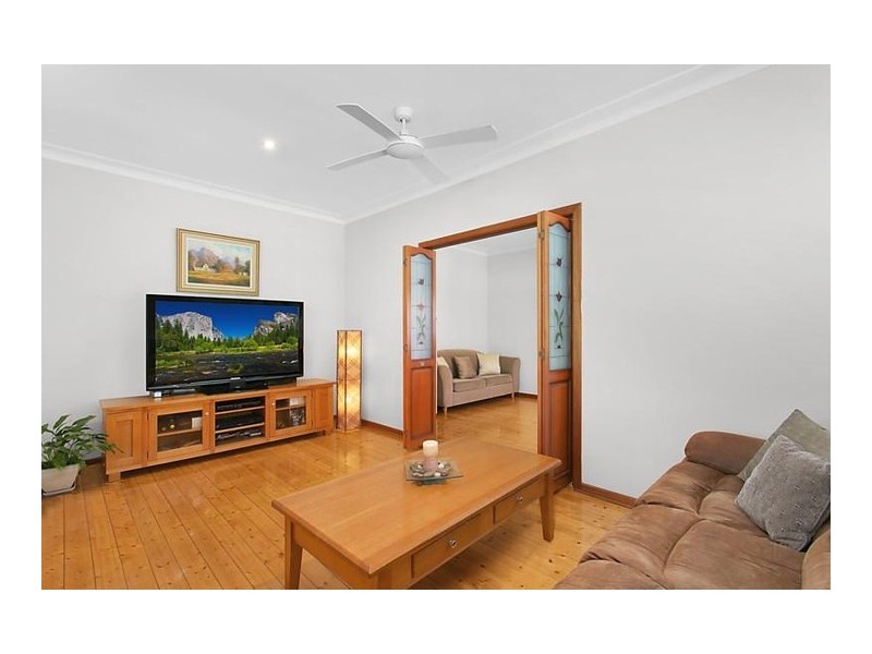 90 Darvall Road, Denistone West NSW 2114