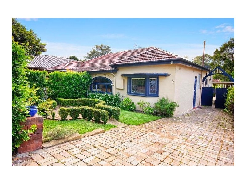 5 Vimiera Road, Eastwood NSW 2122