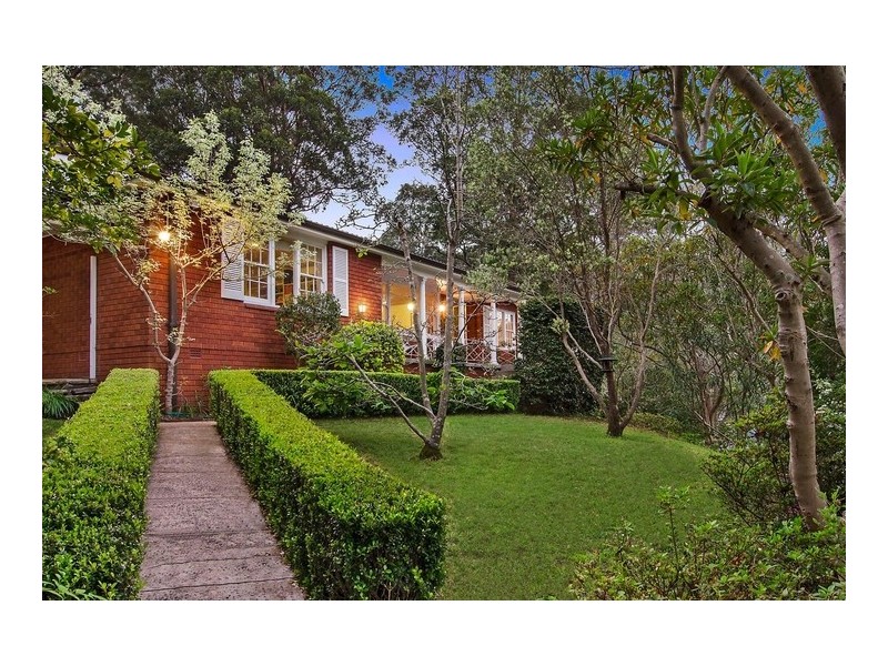 8 Lyndon Way, Beecroft NSW 2119