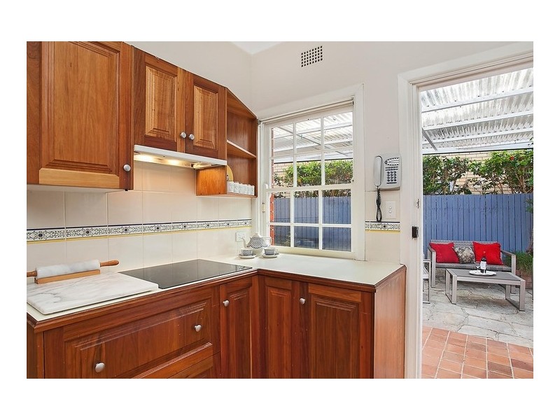 8 Lyndon Way, Beecroft NSW 2119