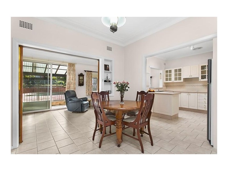 27 Dorothy Street, Ryde NSW 2112