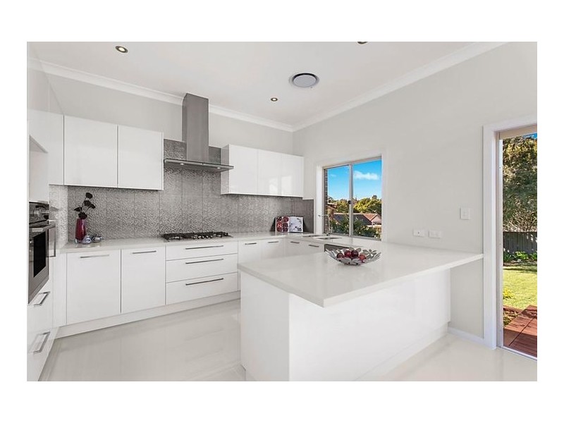 7 Bavin Avenue, Ryde NSW 2112