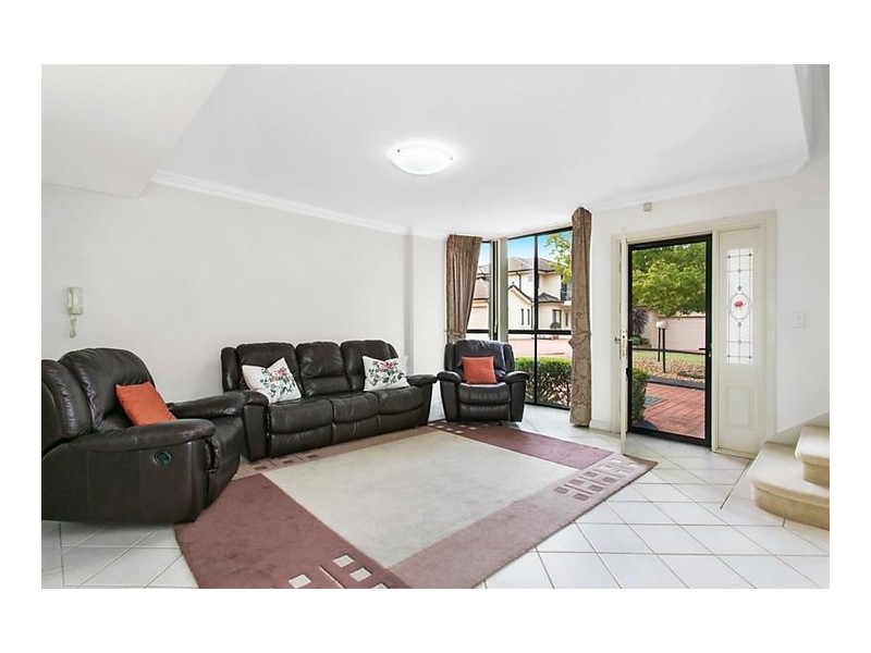 4/12 Prince Street, Oatlands NSW 2117