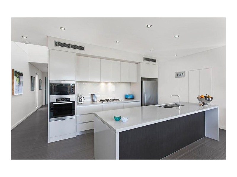 40 Central Park Avenue, Baulkham Hills NSW 2153