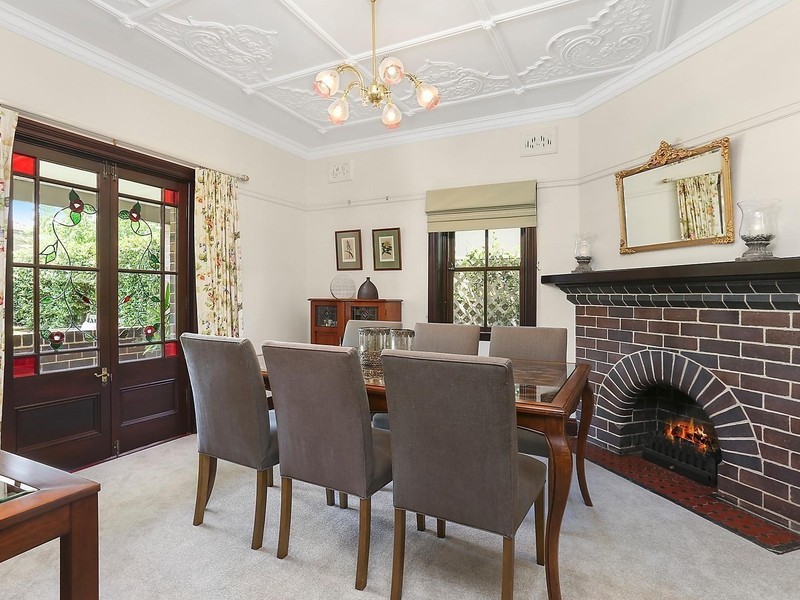 11 Beattie Avenue, Denistone East NSW 2112