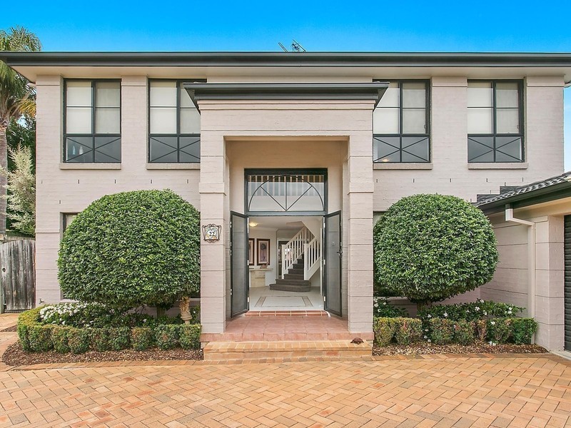 22 Pinetree Drive, Carlingford NSW 2118